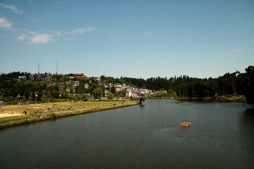 Mirik-Sumendu-Lake