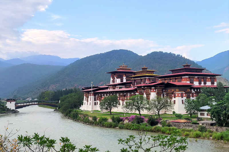 activities to explore in Punakha