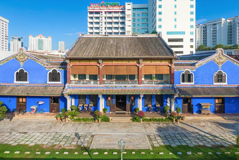 Cheong-Fatt-Tze or Blue Mansion