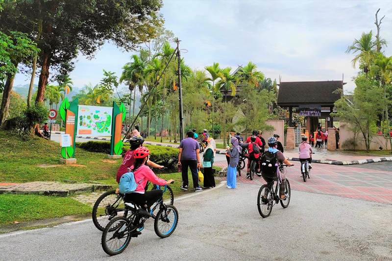 Cycling at Taman Botani Shah Alam