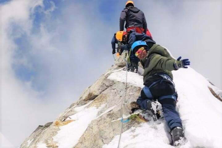 Mountaineering-at-HMI
