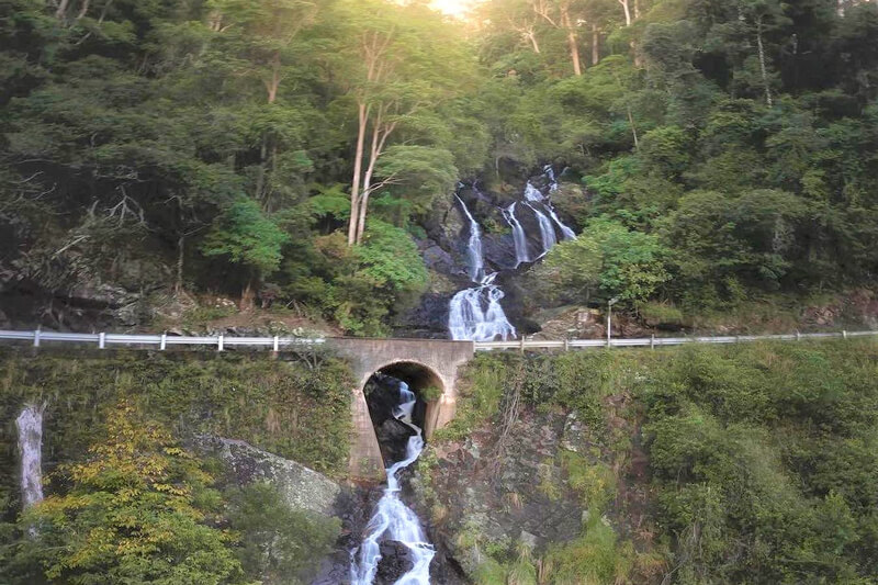 The-Waterfall-Way