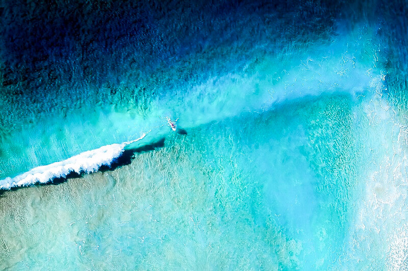 Surfing-in-the-Maldives