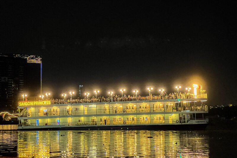 Cruise-on-Saigon-River