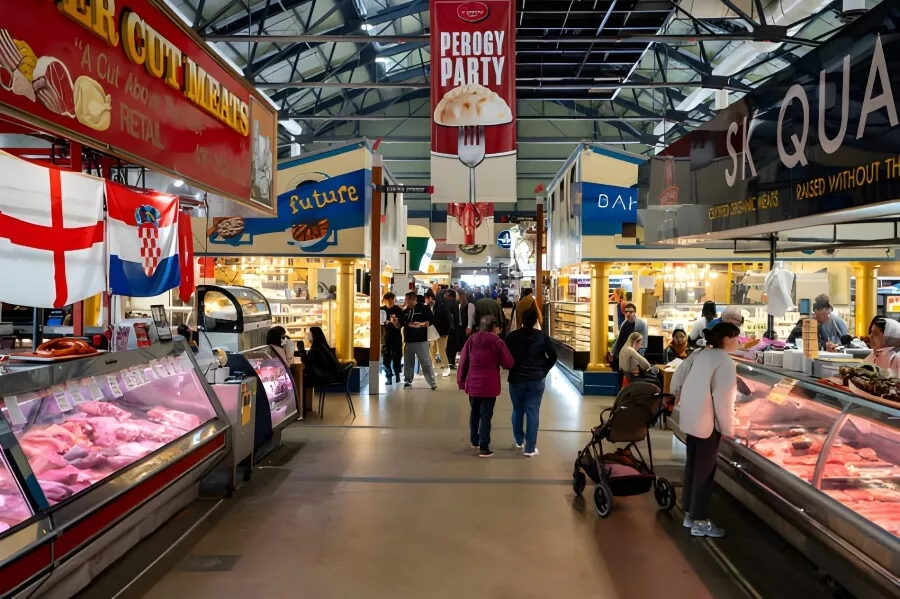 Ultimate 3-Day Toronto Itinerary: A Detailed Travel Guide 2 St. Lawrence Market Inside