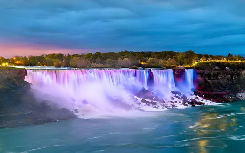Ultimate Niagara Falls Travel Guide 2025 | Visiting Both Sides of the Falls 6 Bridal Veil Falls